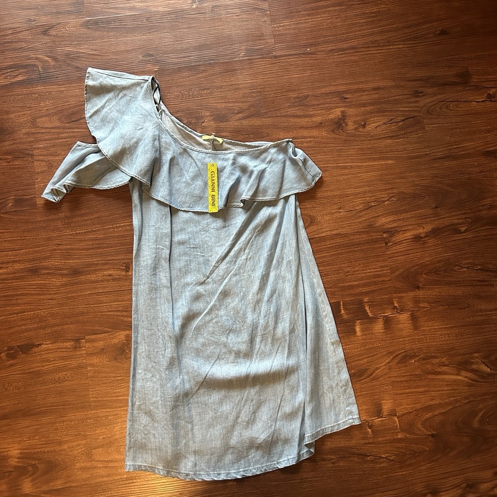 NWT Gianni Bini "Dream On" One Shoulder Chambray Denim Dress Size XS Ruffle